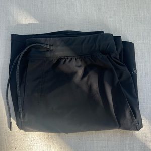 Lululemon T.H.E. Short - 9” - Linerless - XL